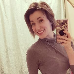 Meet your Posher, Catherine